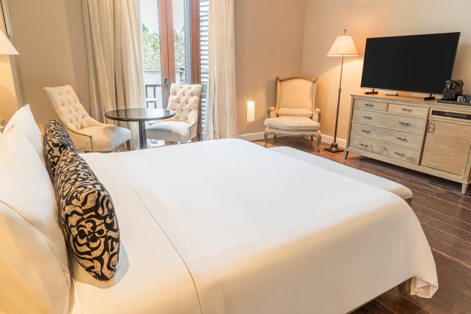 Bastion Luxury Hotel — Fotos 3